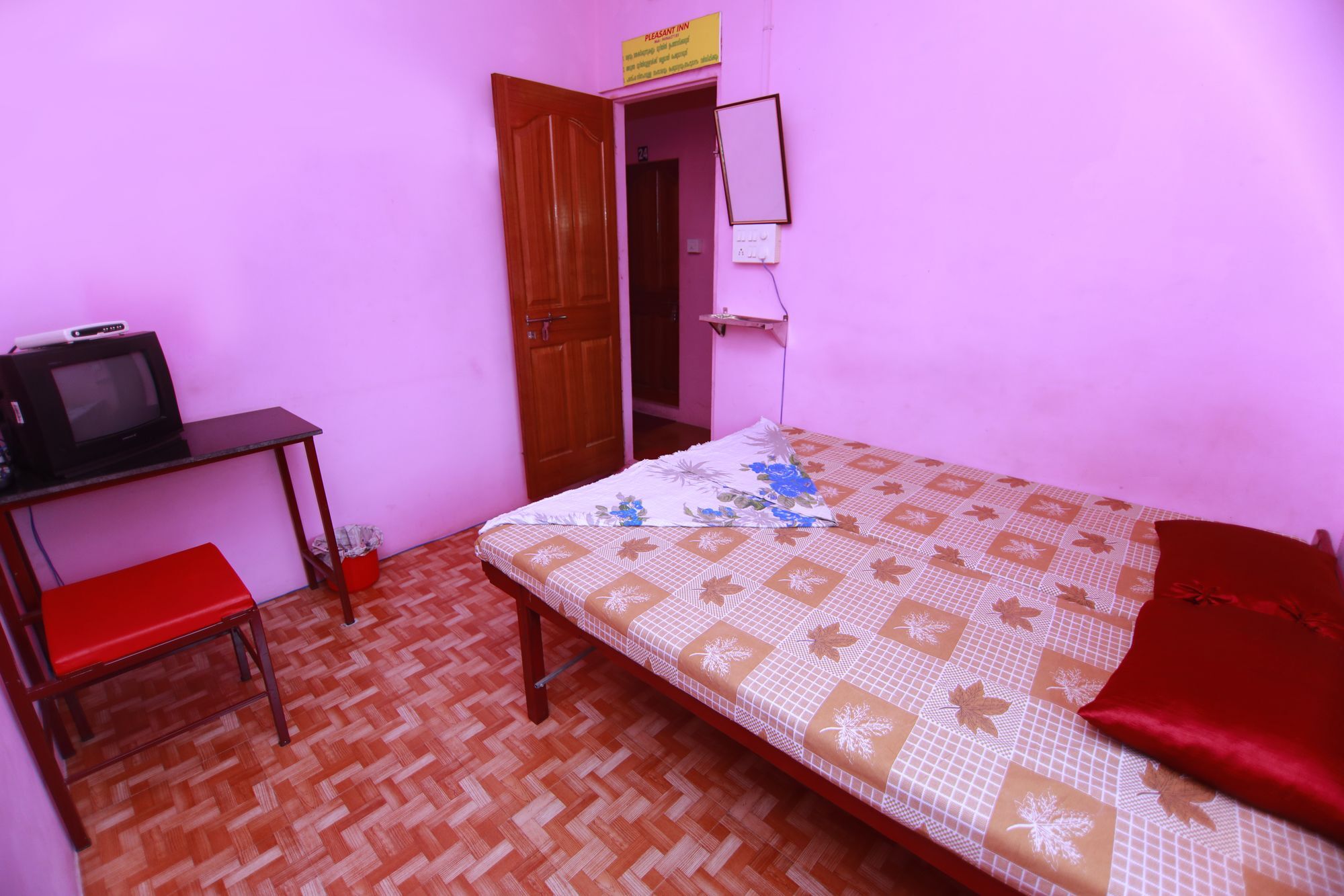 Pleasant Inn Kochi Exteriér fotografie
